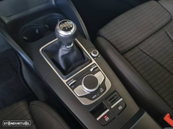 Audi A3 Sportback 30 TFSI Sport - 26