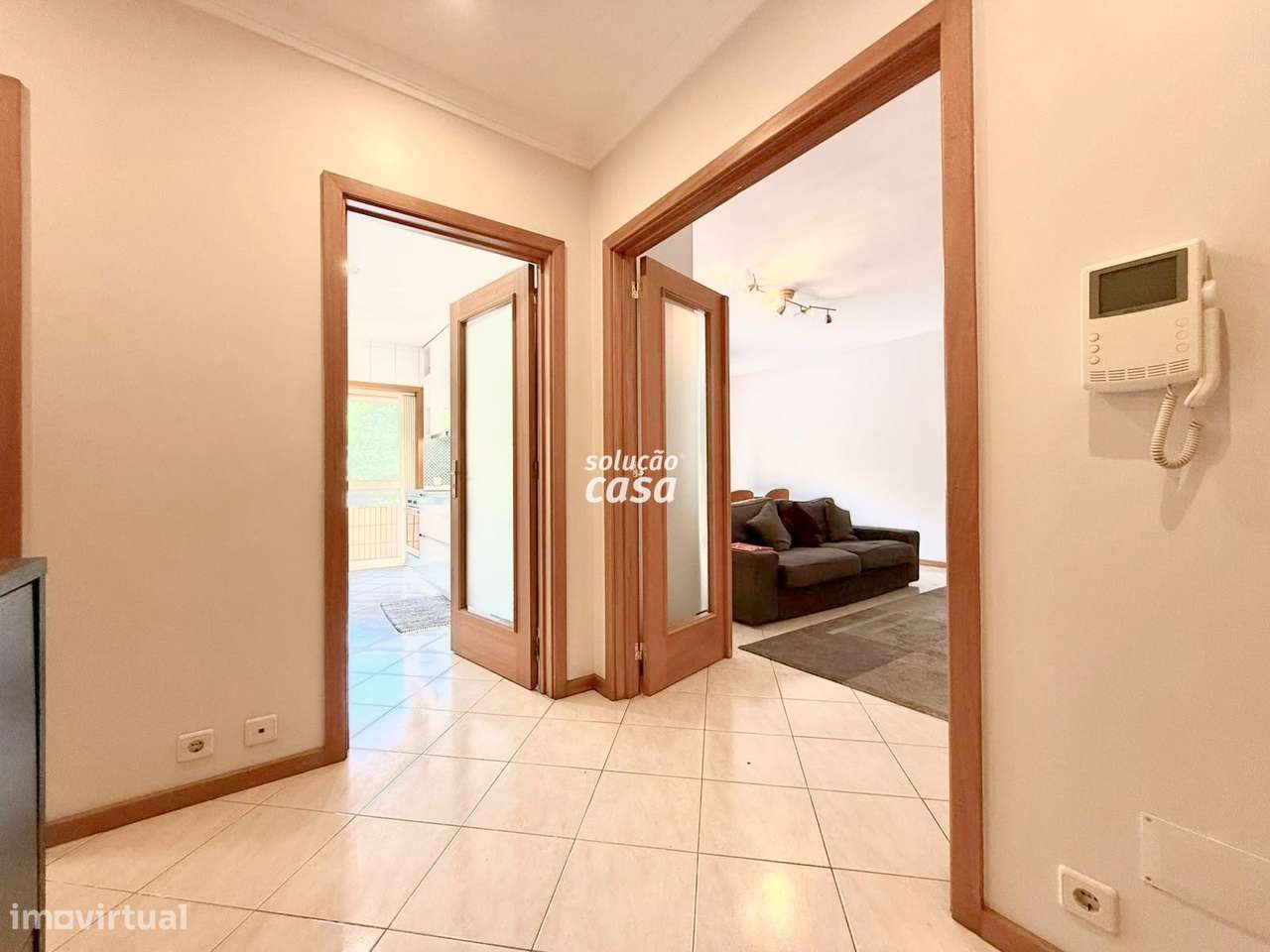 Apartamento T2 com Lugar de Garagem | Excelente Localização-11