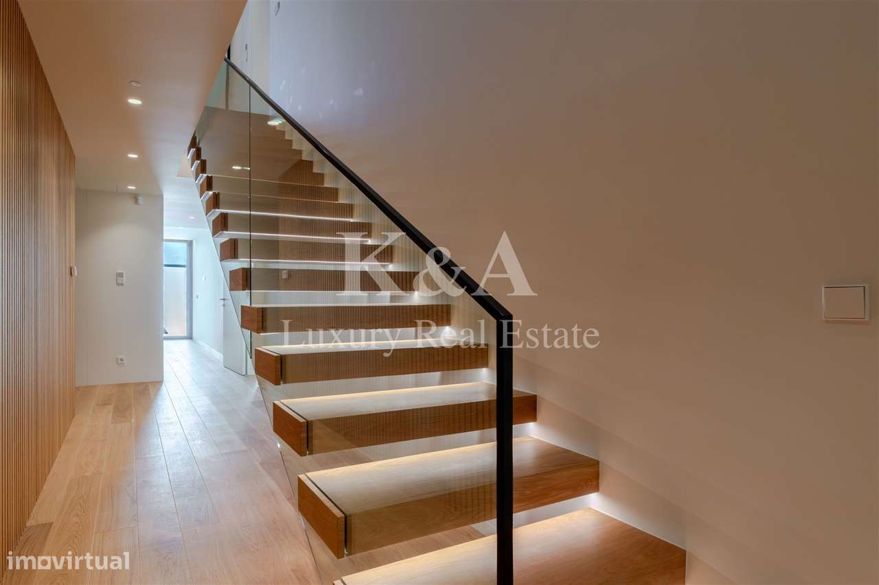 Apartamento duplex com piscina na Foz-10