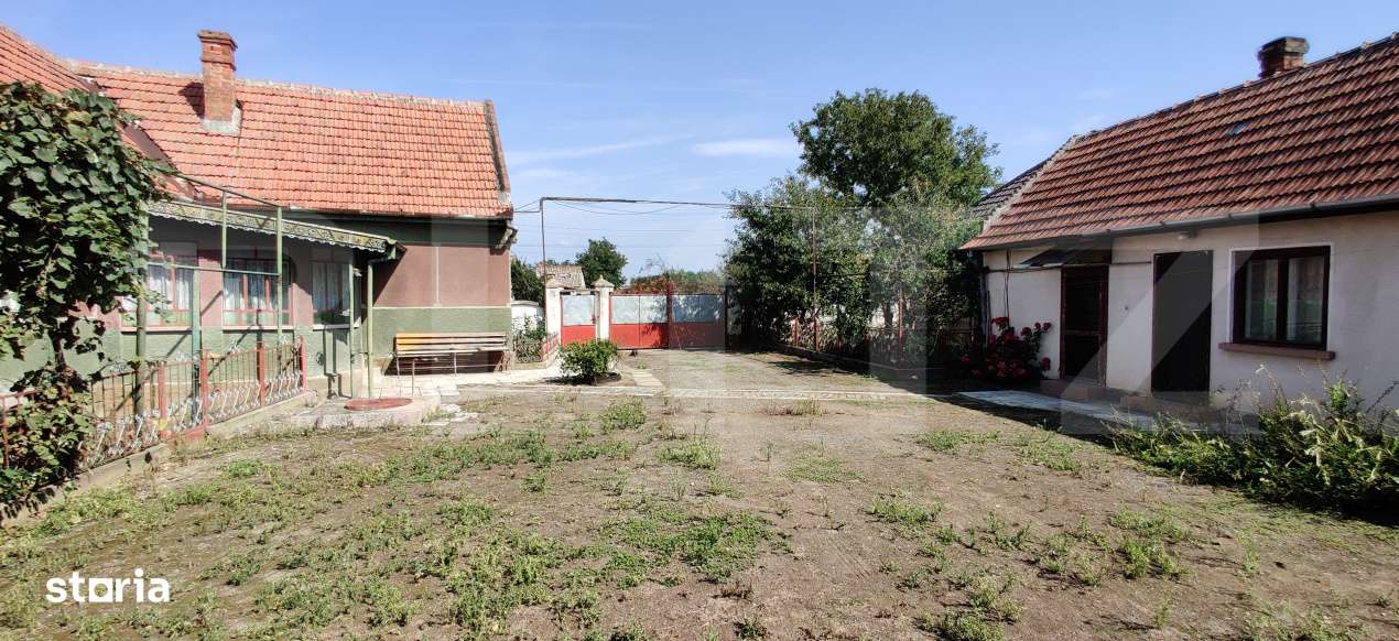 Casa 300 mp, teren 4.900 mp – Belint - Imagine principală: 3/18