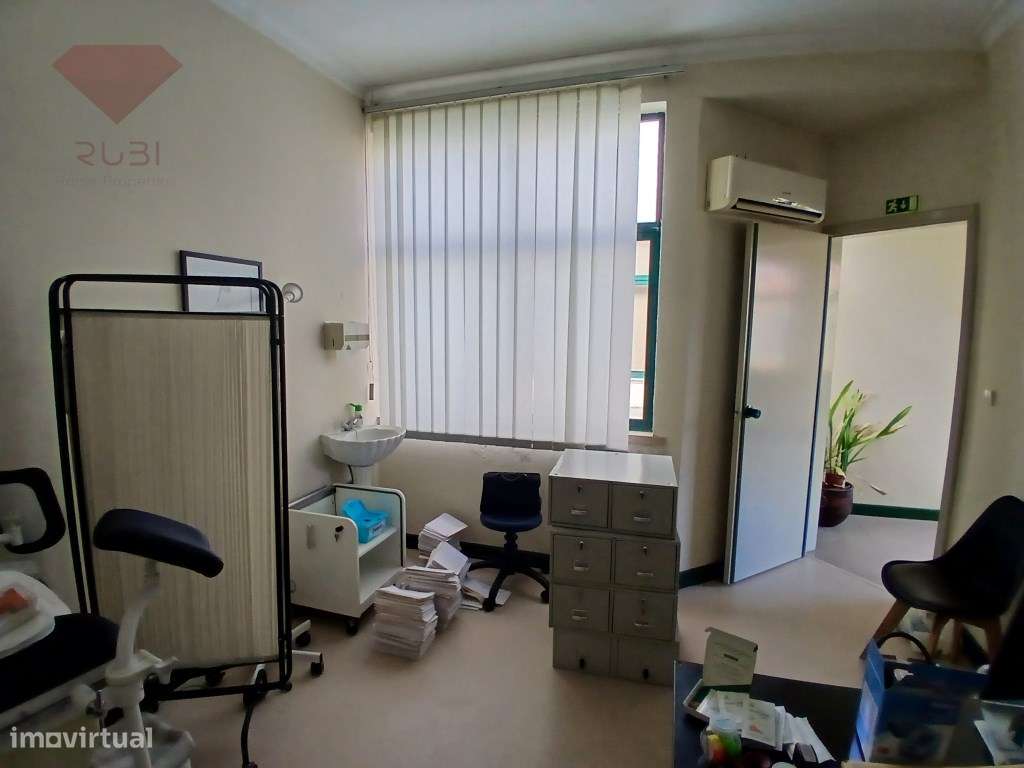 Edifício Comercial no Bairro do Salgado-38