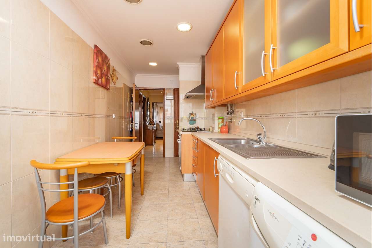 Apartamento T3 Odivelas central-15