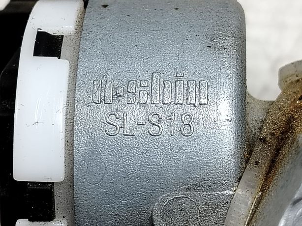 alt