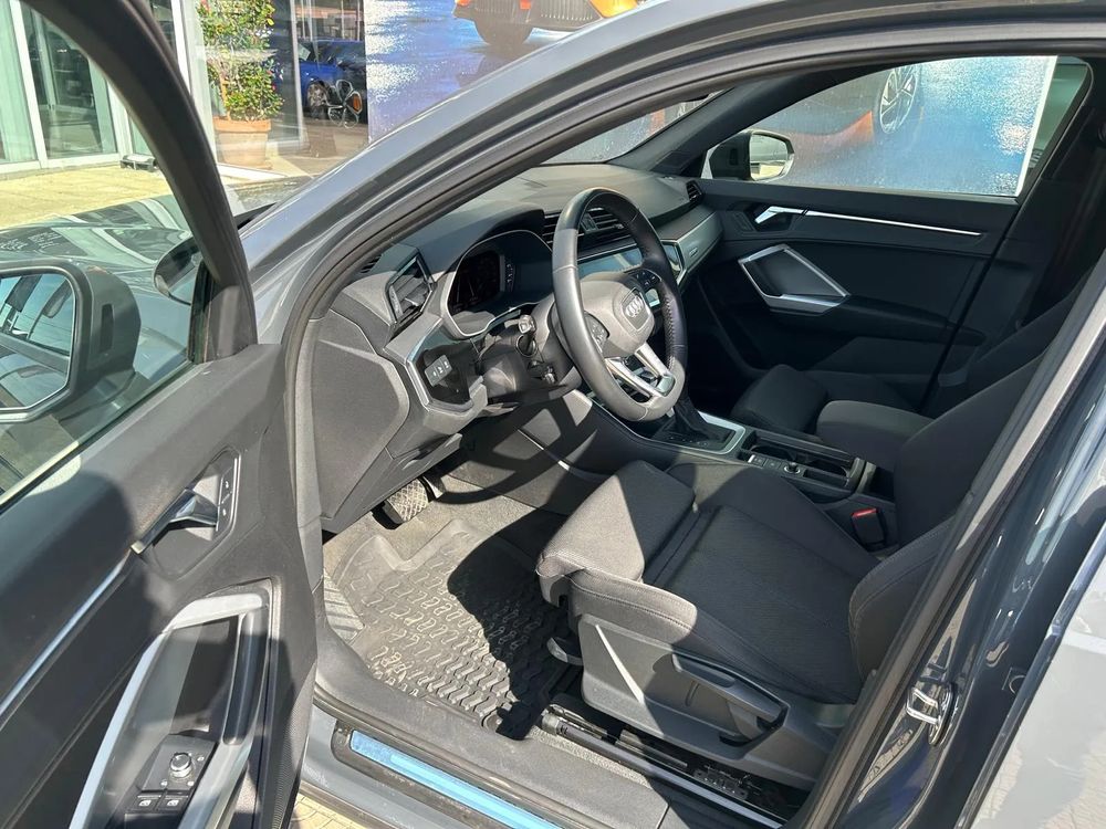 Audi Q3 - foto 9