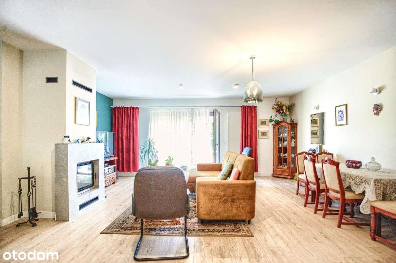 2 miejsca posotojowe ogrodzone-4