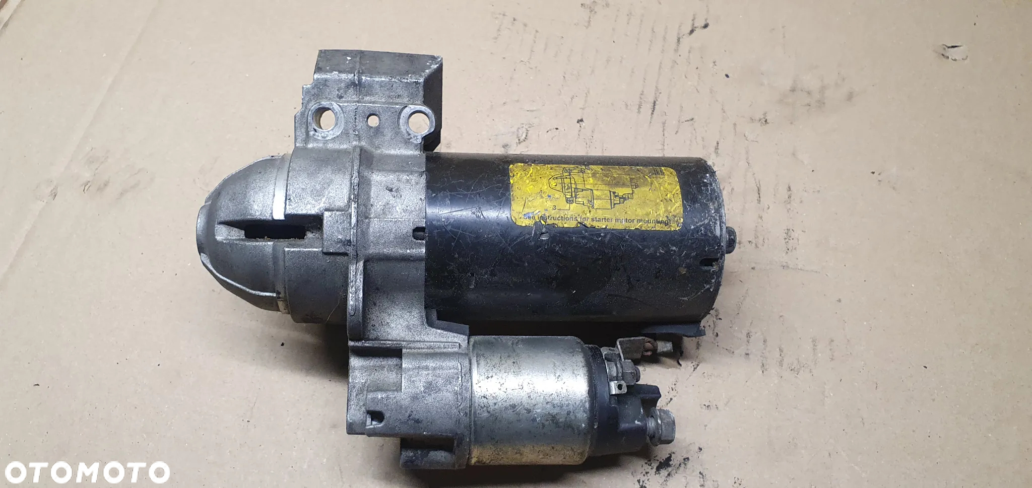 Rozrusznik starter silnika BMW 60 2.0D 7801203 - 3