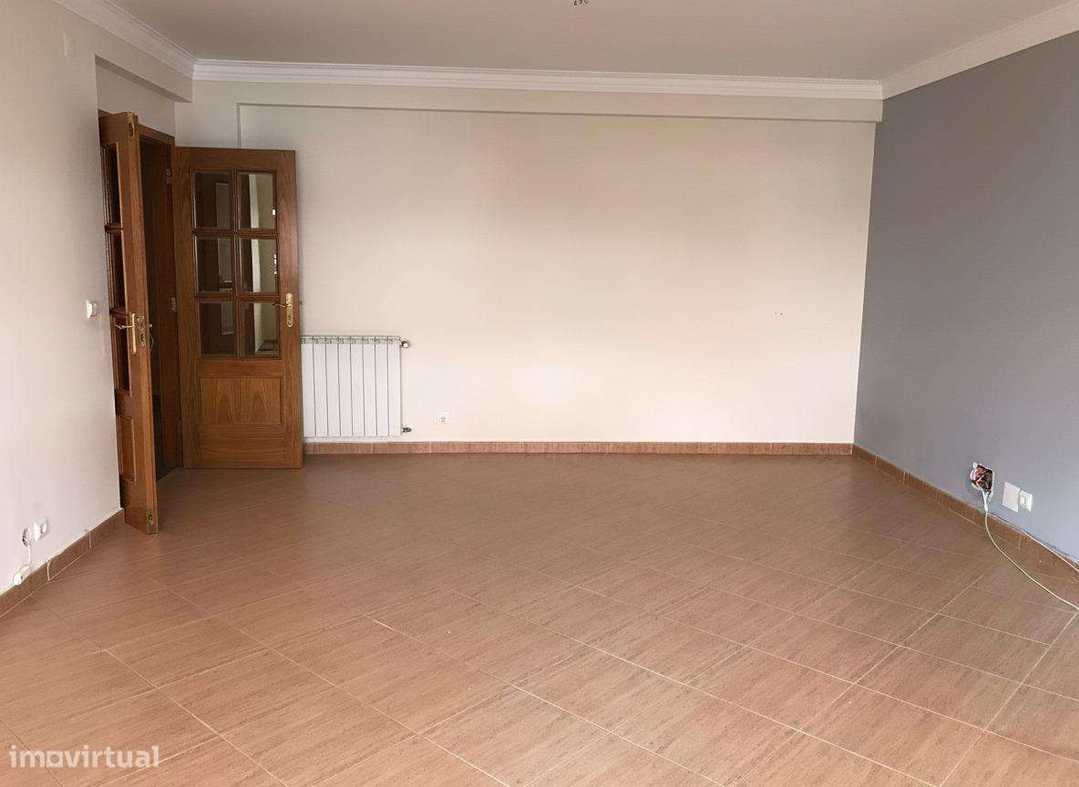 Apartamento T2 no Lavradio - Grande imagem: 4/16