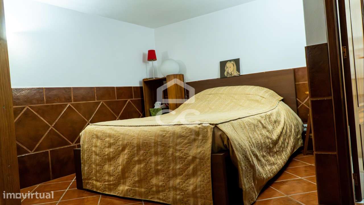 Moradia Individual V3+1 no Centro de Pevidém-21