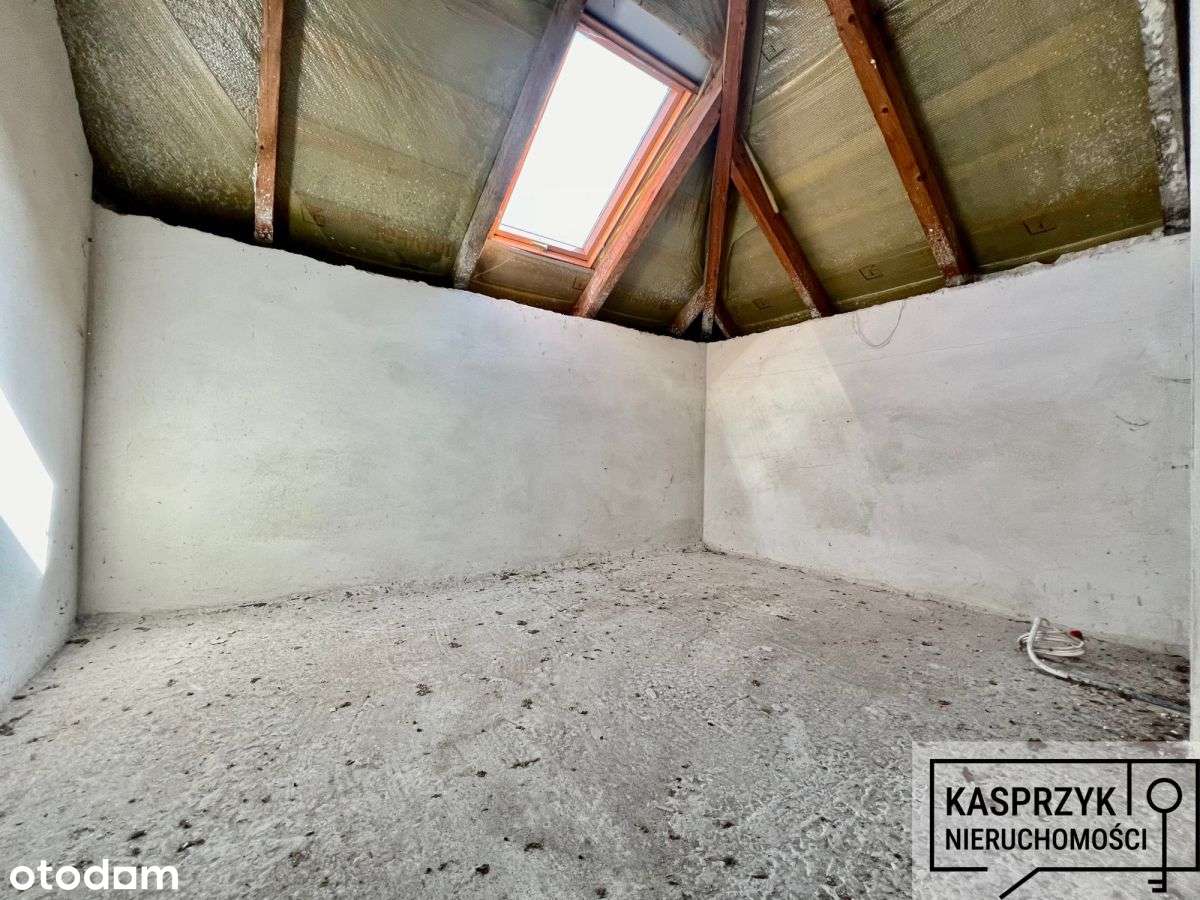 Działka z domem do wykończenia w Besku.-18