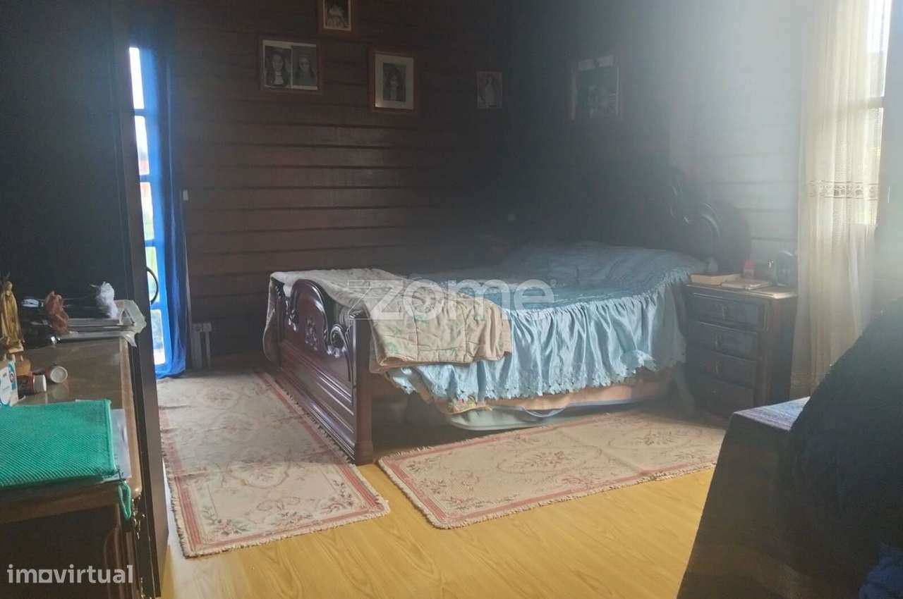 Lote de terreno com moradia-7