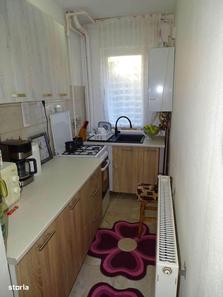 De vanzare apartament 2 camere in Florilor complet renovat-6