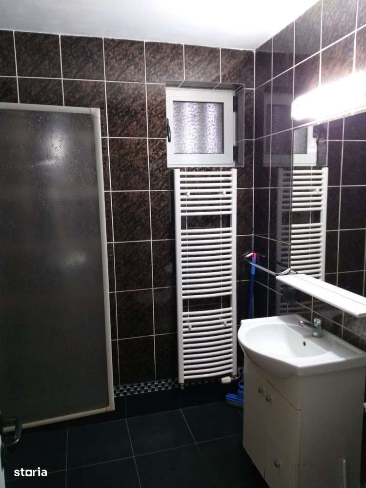 DE INCHIRIAT -Ap. 2 camere - zona Politie/Milea - Imagine principală: 4/5