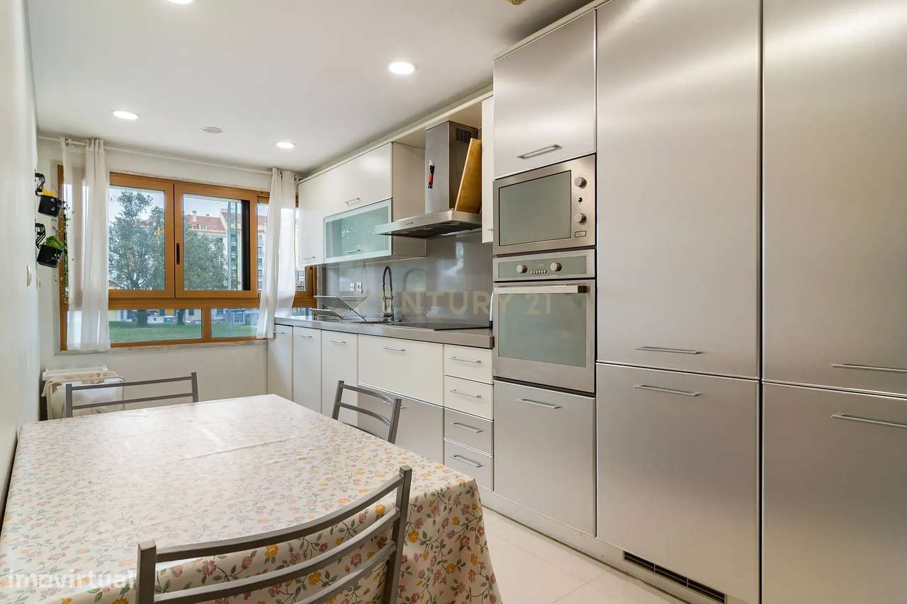 Magnífico Apartamento T1 na Damaia | Amadora-6