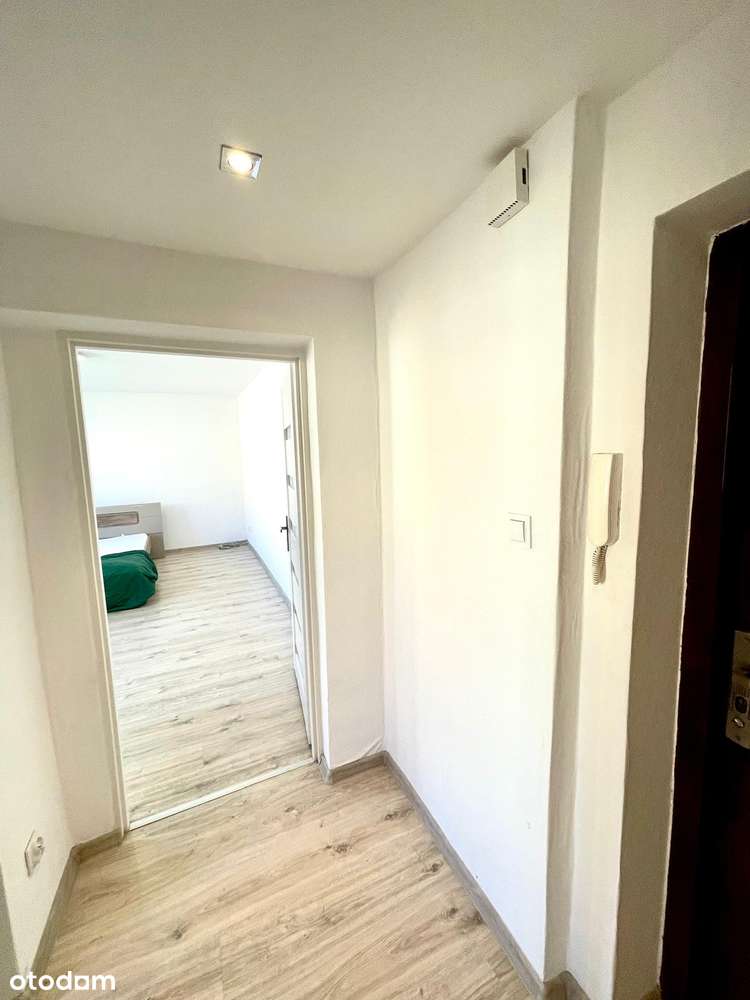 Dwupokojowe mieszkanie w cichej okolicy, umeblowane-1