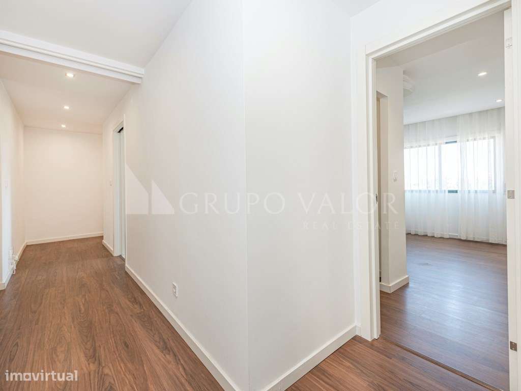 Apartamento T2 Remodelado | Cavaleira | Algueirão-Mem Martins-11