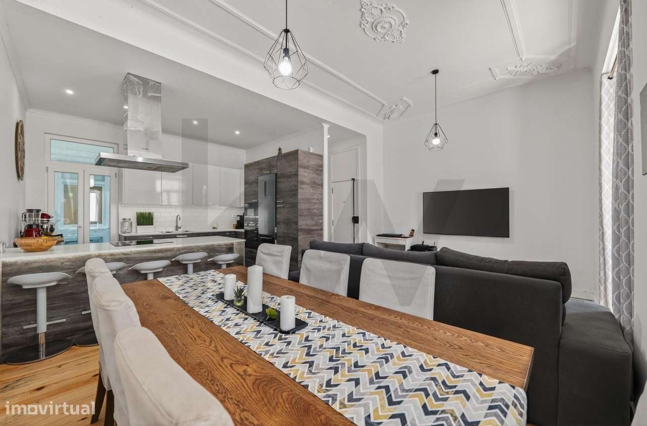 Apartamento T3+1 com Jardim Privativo perto do Saldanha - Grande imagem: 2/31