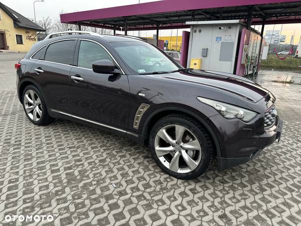 Infiniti FX FX30d S Premium - 8