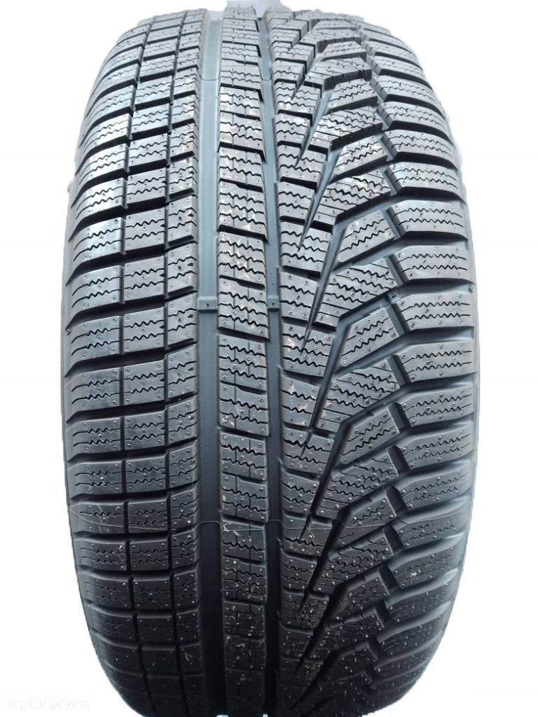 HANKOOK Winter ICEPT EVO 2 225/45 r17 94v 2022 - 1