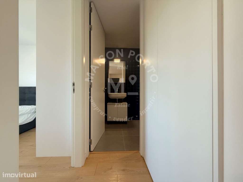 Apartamento T1 com Varanda, Vista Mar e Lugar de Estacionamento em ...-22