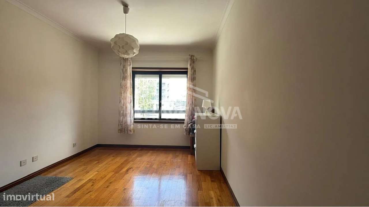 Apartamento T5 no Centro de Vila Nova de Gaia-10