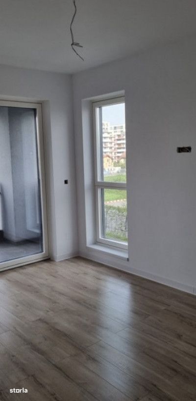 Apartamet 2 camere  , 61 MP,zona Vivo (Polus Center), parcare .