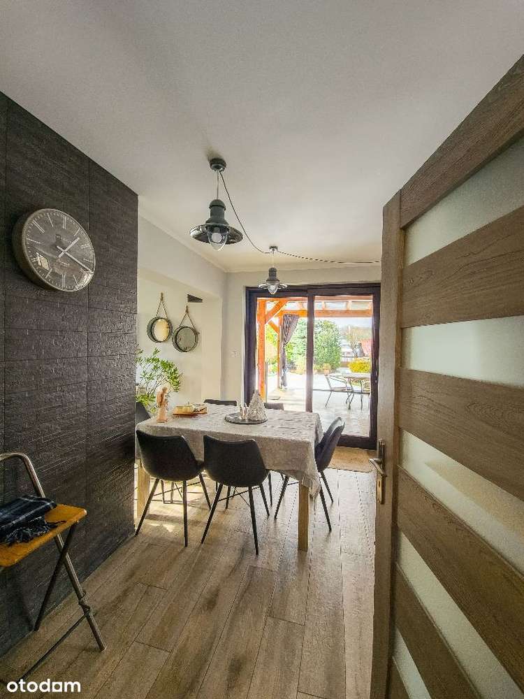 Atrakcyjny dom z pięknie zagospodarowaną działką. Nowa cena ! - Pełny obrazek: 5/20