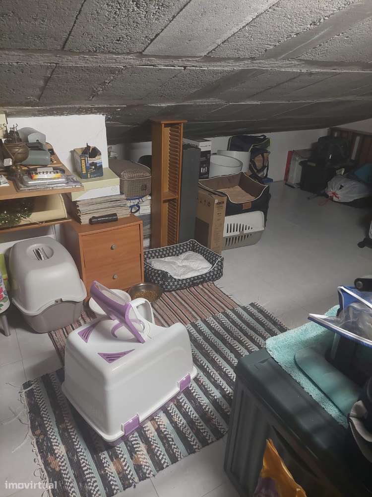 Moradia T2+1 com piscina em Salvaterra De Magos.-37