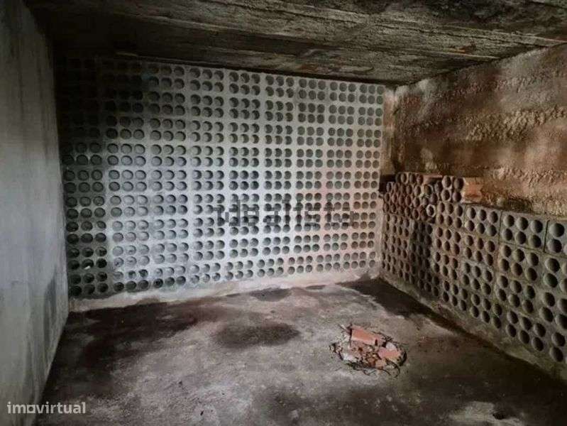 Garagem/Armazém com 200 m² - Grande imagem: 5/6