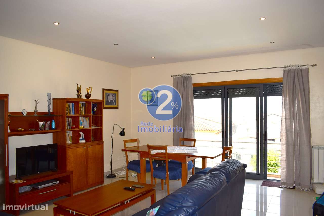 T2 em Condomínio fechado c/ Piscina - Praia de Cepães-6