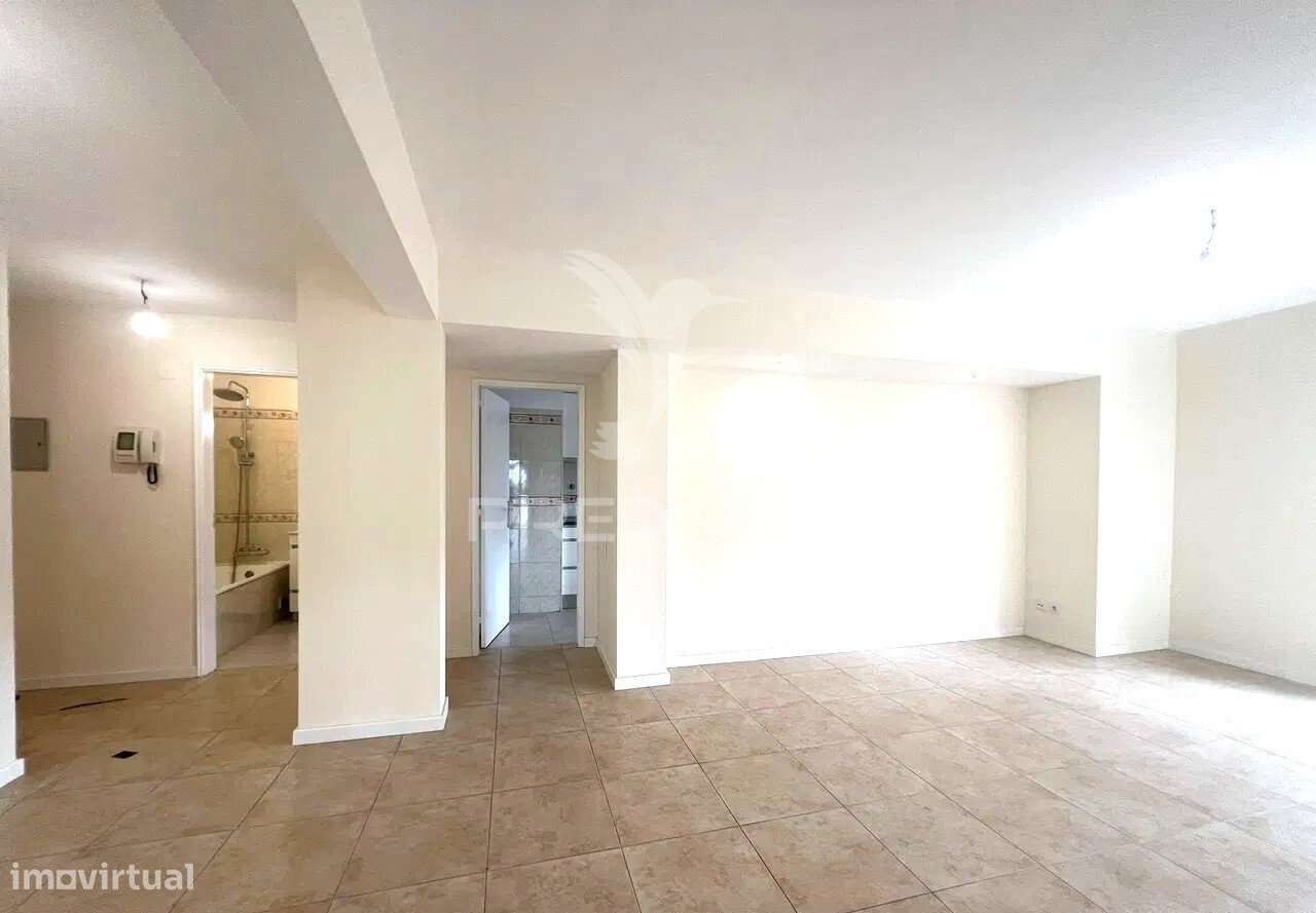 T2 Tapada das Mercês - Grande imagem: 4/11