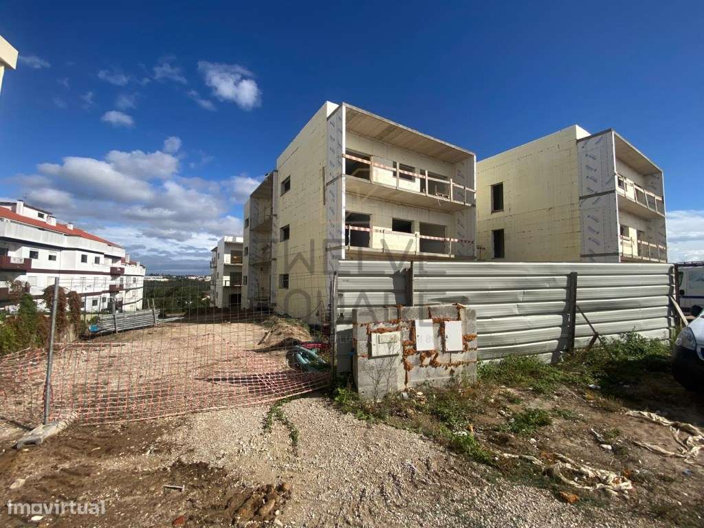 Apartamento T3 Novo em Condomínio Fechado nos Pousos, Leiria-21