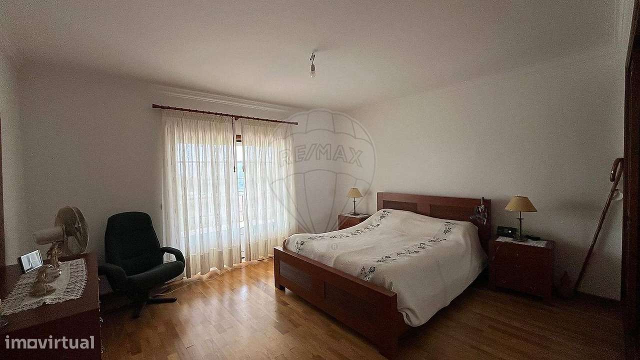 Moradia T5 para venda - Grande imagem: 2/42