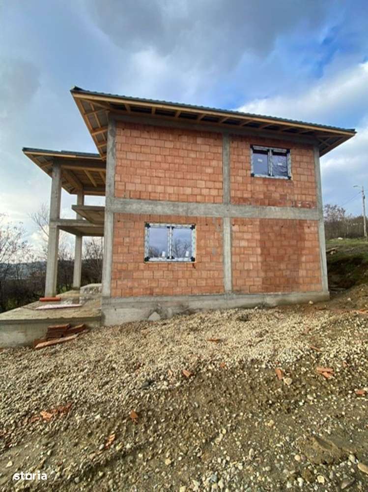 MIRON COSTIN CASA P+M 150mpc si teren 5.5ari - Panorama waw! - Imagine principală: 4/10