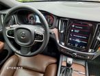 Volvo V60 D4 Inscription - 14