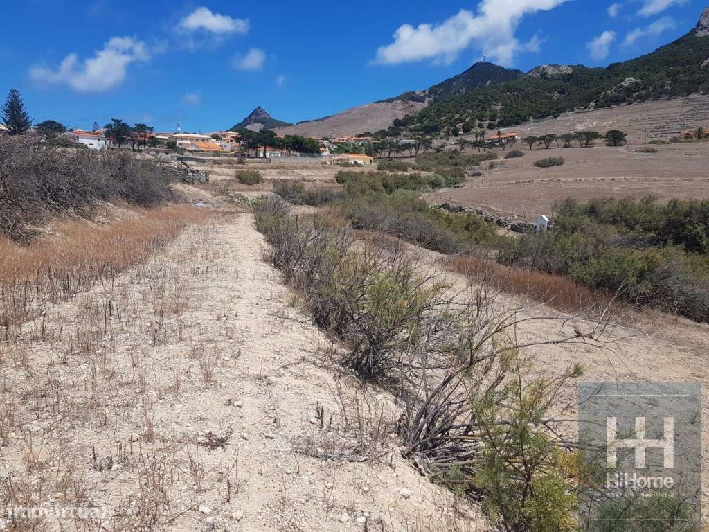 Terreno com 3.560 m2 na Camacha na Ilha de Porto Santo - Grande imagem: 4/14