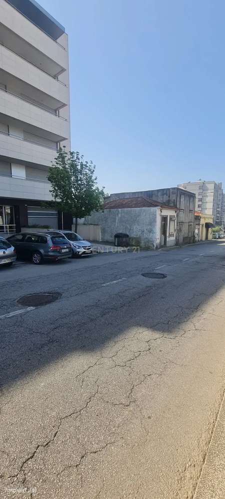 Casa para Recuperação - Vila Nova de Gaia (VIABILIDADE DE CONSTRUÇÃO P - Grande imagem: 4/10