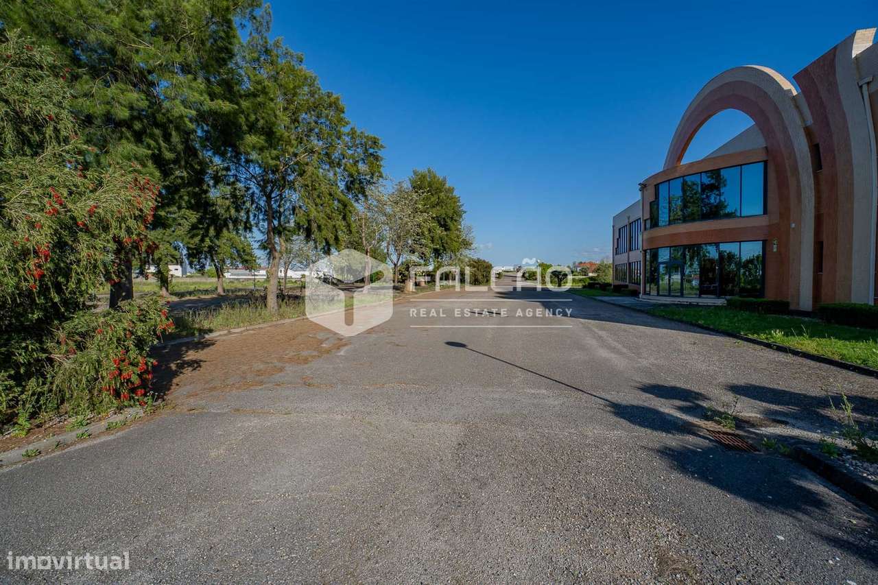 Armazém  Venda em Romeira e Várzea,Santarém-46