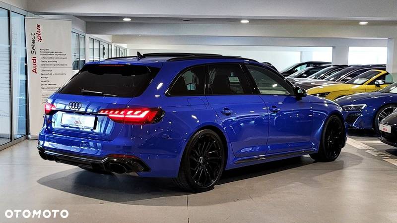 Audi RS4 TFSI Quattro Tiptronic - 6