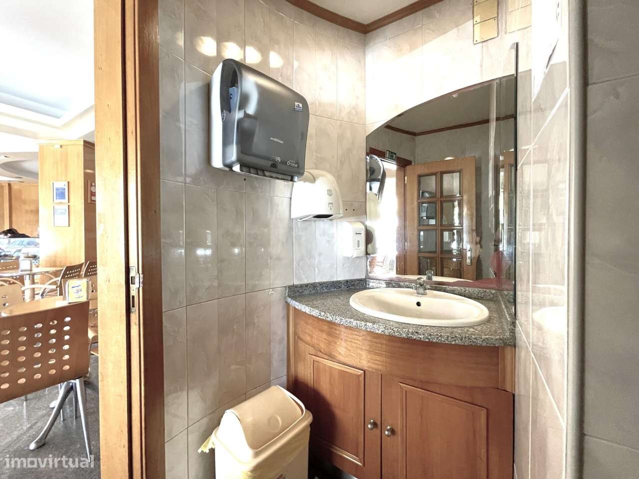 Café/Pastelaria Venda na Cova dos Vidros - Quinta do Conde-15