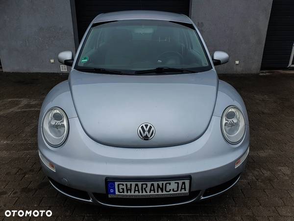 Volkswagen New Beetle - 7