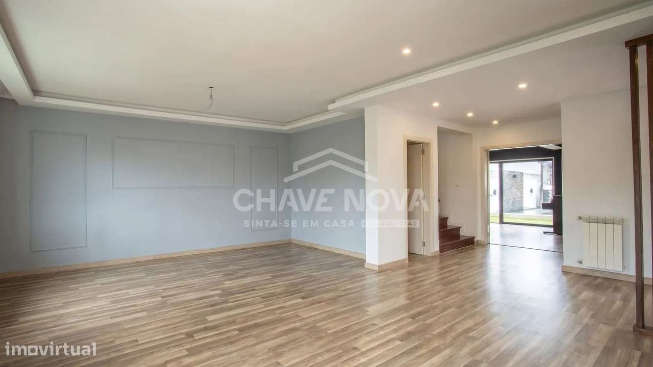 Moradia T3 com Piscina - Grijó Vila Nova de Gaia-7