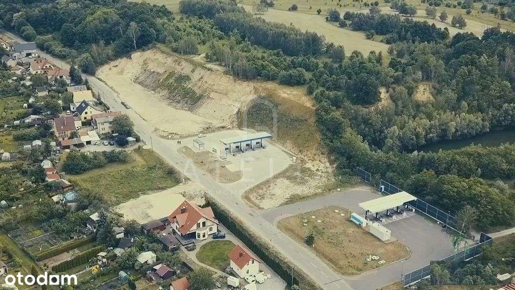 Ostatnie Tereny Komercyjne Przy Autostradzie - Widok 5
