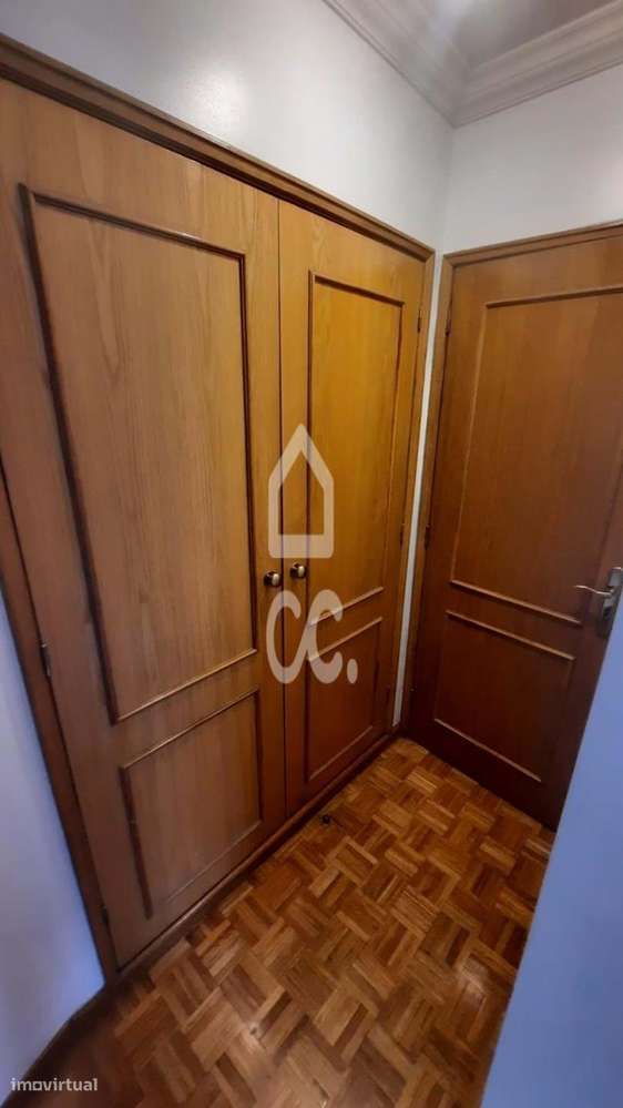 Apartamento T3+1 situado na zona da Levada, em Rio Tinto, Gondomar-10