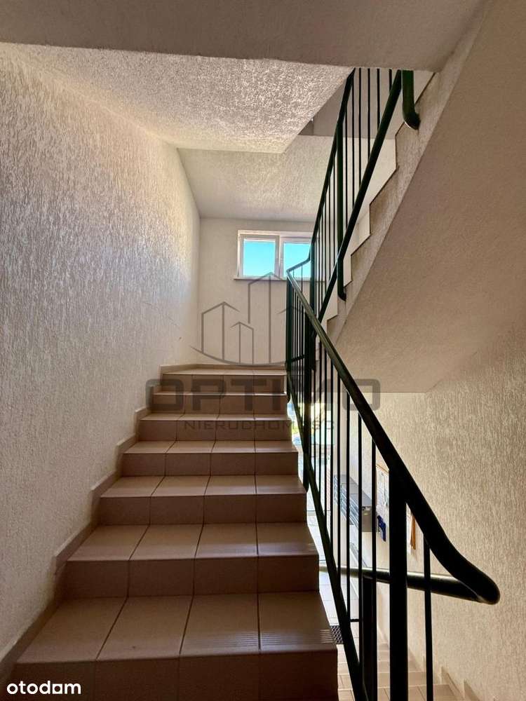 Ciekawe mieszkanie na spokojnym osiedlu - Pieczewo-10