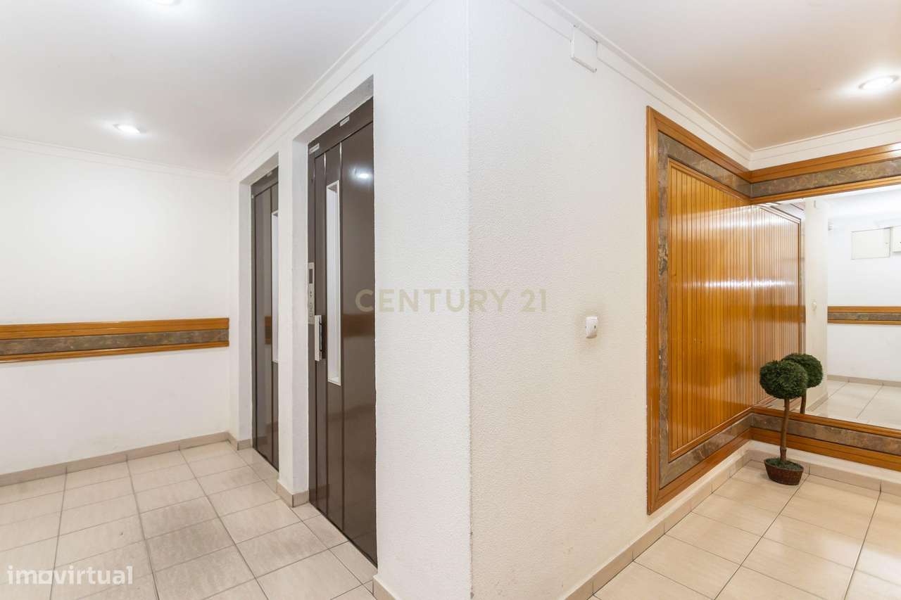 Arrendamento T4 no centro da cidade do BARREIRO - Grande imagem: 4/40