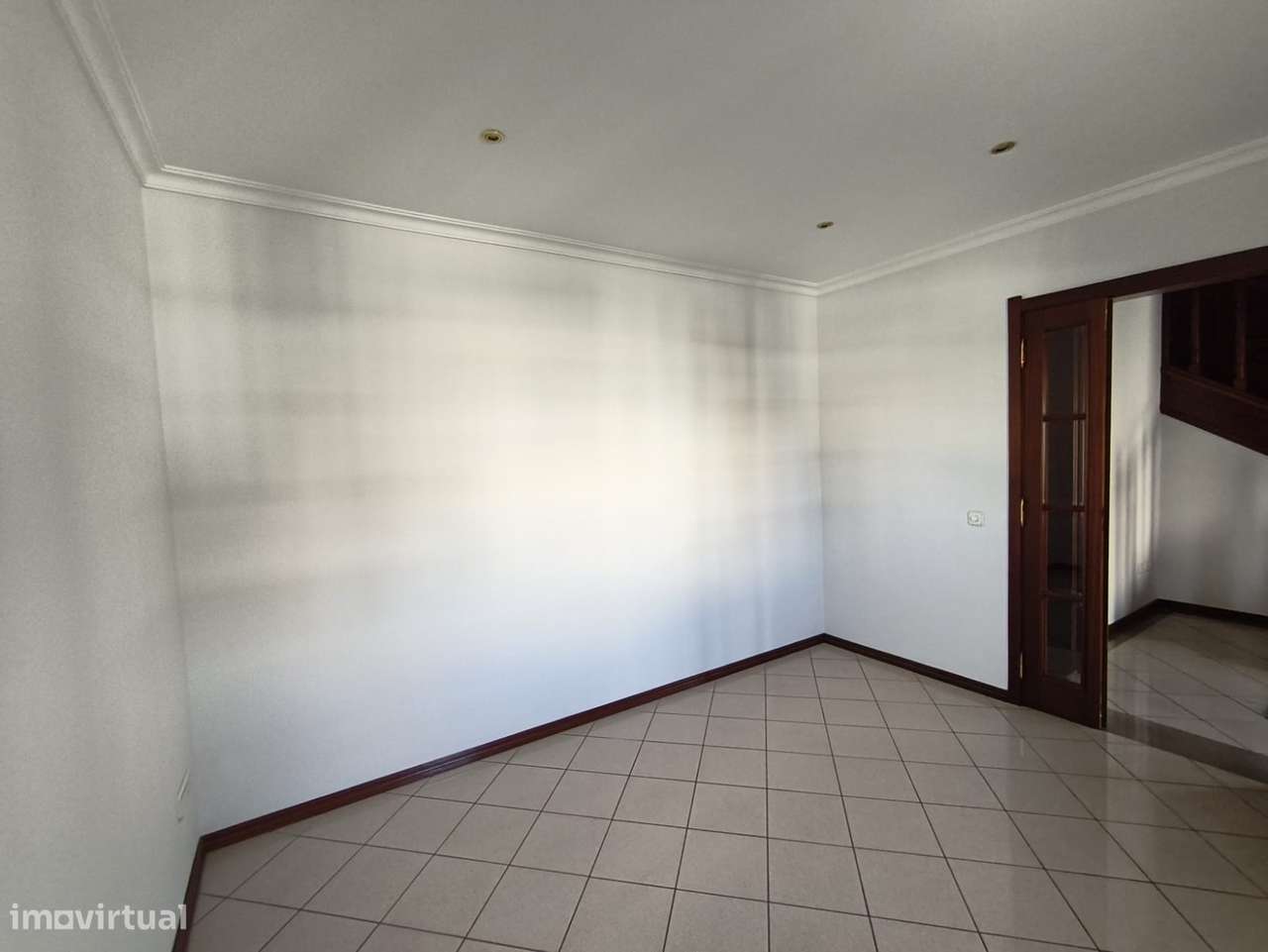 Moradia Isolada T5+1 com Piscina – S. Bernardo.-28