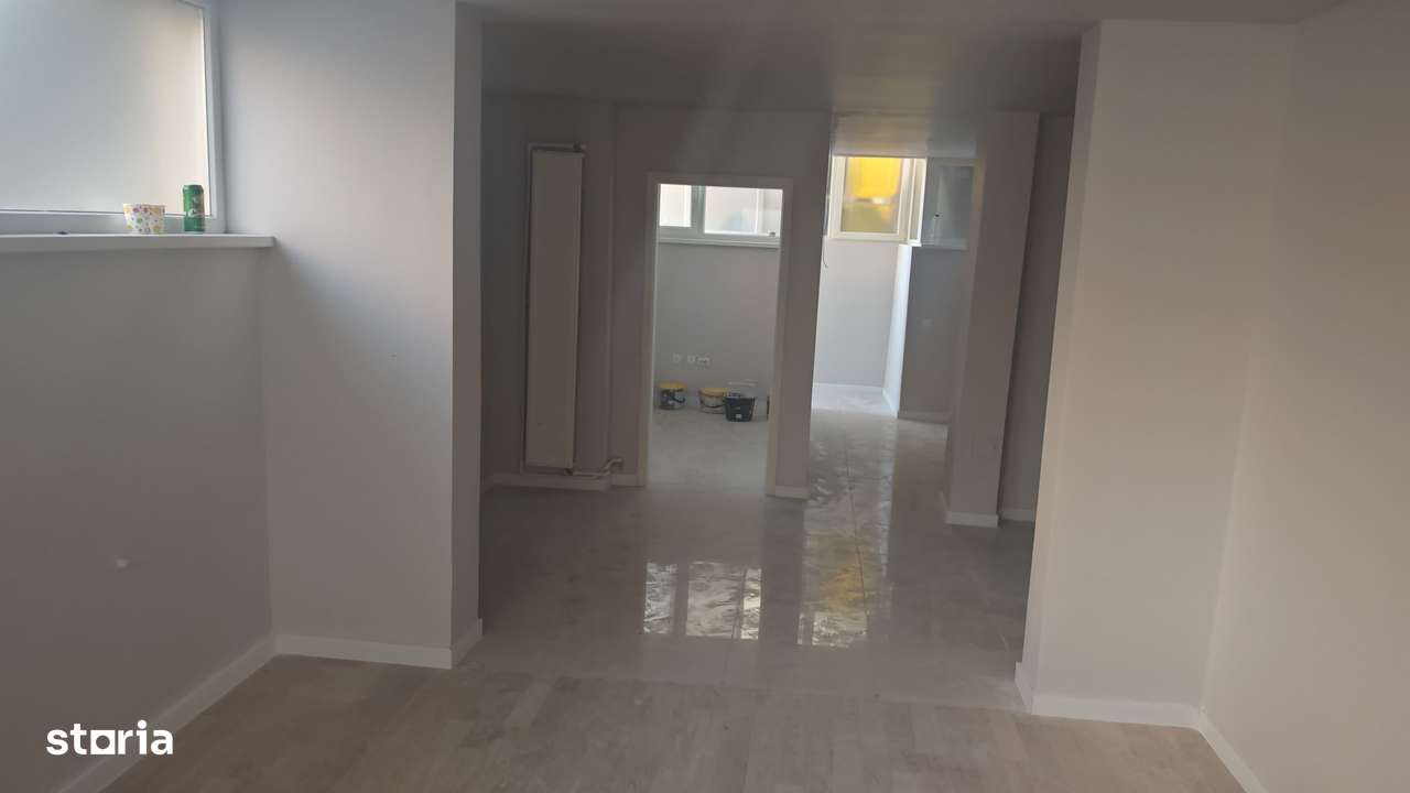 Spatiu Comercial Parter Inalt+Demisol - Centrala  -Parcare - Popesti - Imagine principală: 4/20