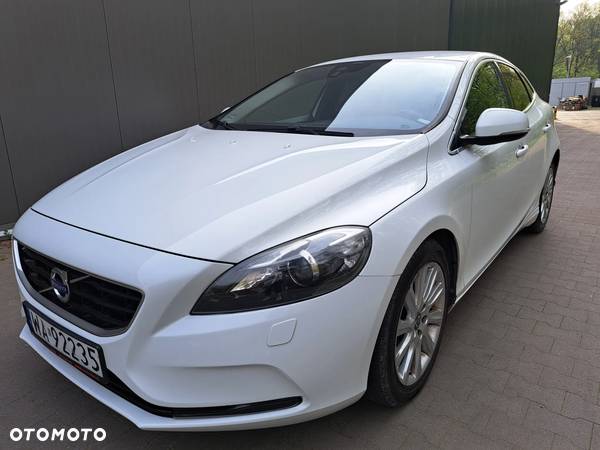 Volvo V40 D2 Summum - 6