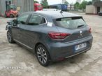 Renault Clio E-TECH Hybrid 140 INTENS - 4