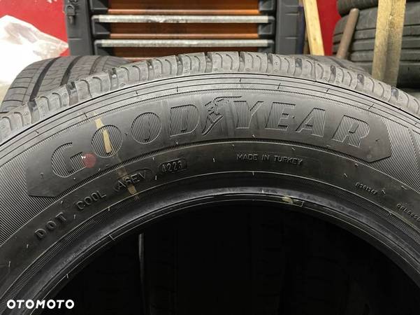 215/65R16C 106/104H Goodyear Efficient Grip Cargo CENA ZA KOMPLET 2023r - 7